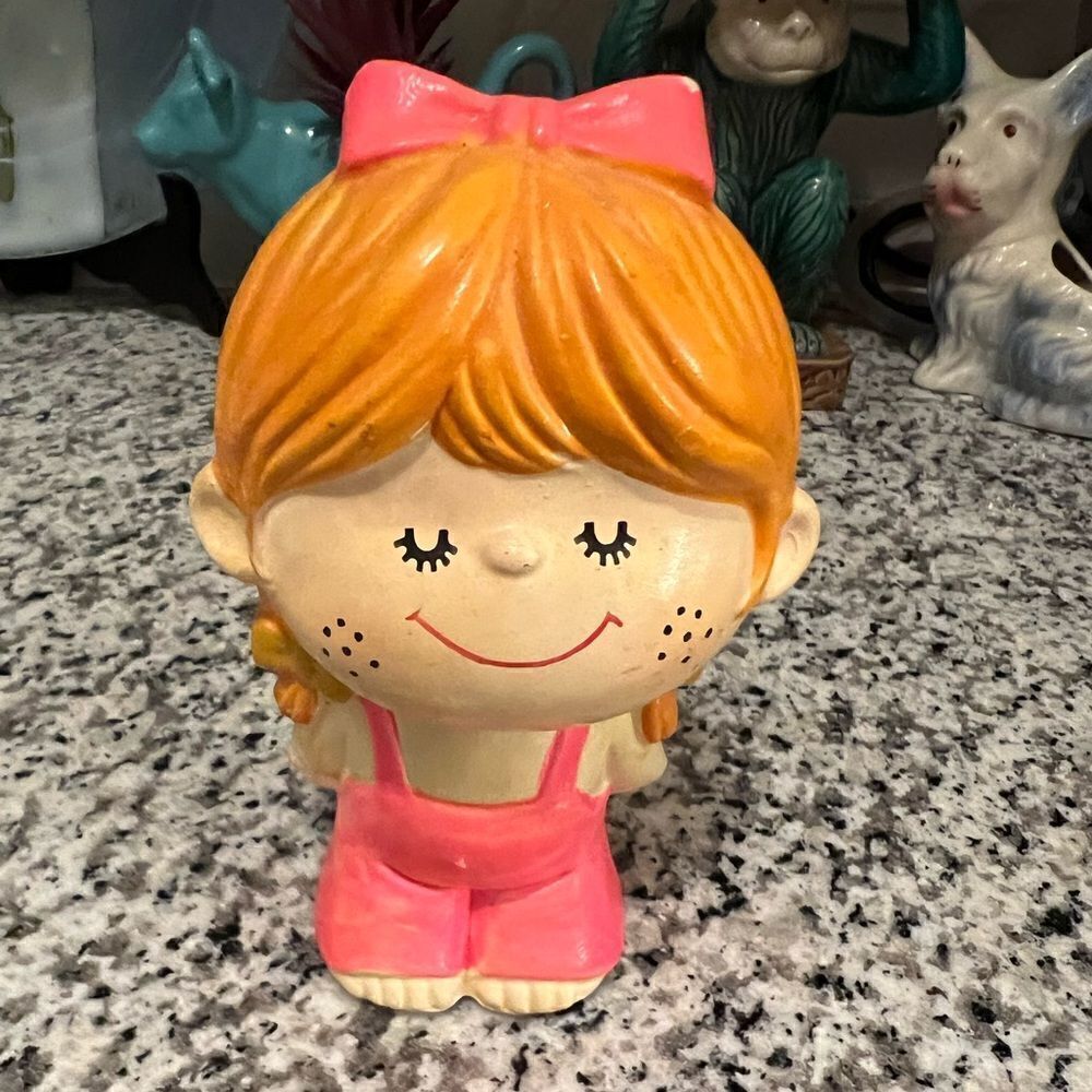 Vintage Russ Berrie 1970 Japan little girl plastic coin bank.